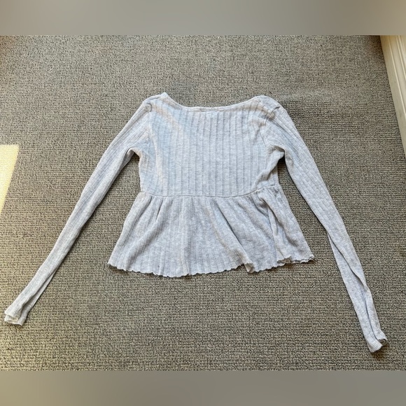 Ivy + Main Cream Cropped Long Sleeve Size XS - Picture 3 of 4